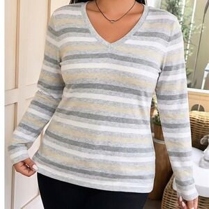 Tommy Hilfiger V-Neck Top Women Medium Grey White Striped Excellent Long Sleeve